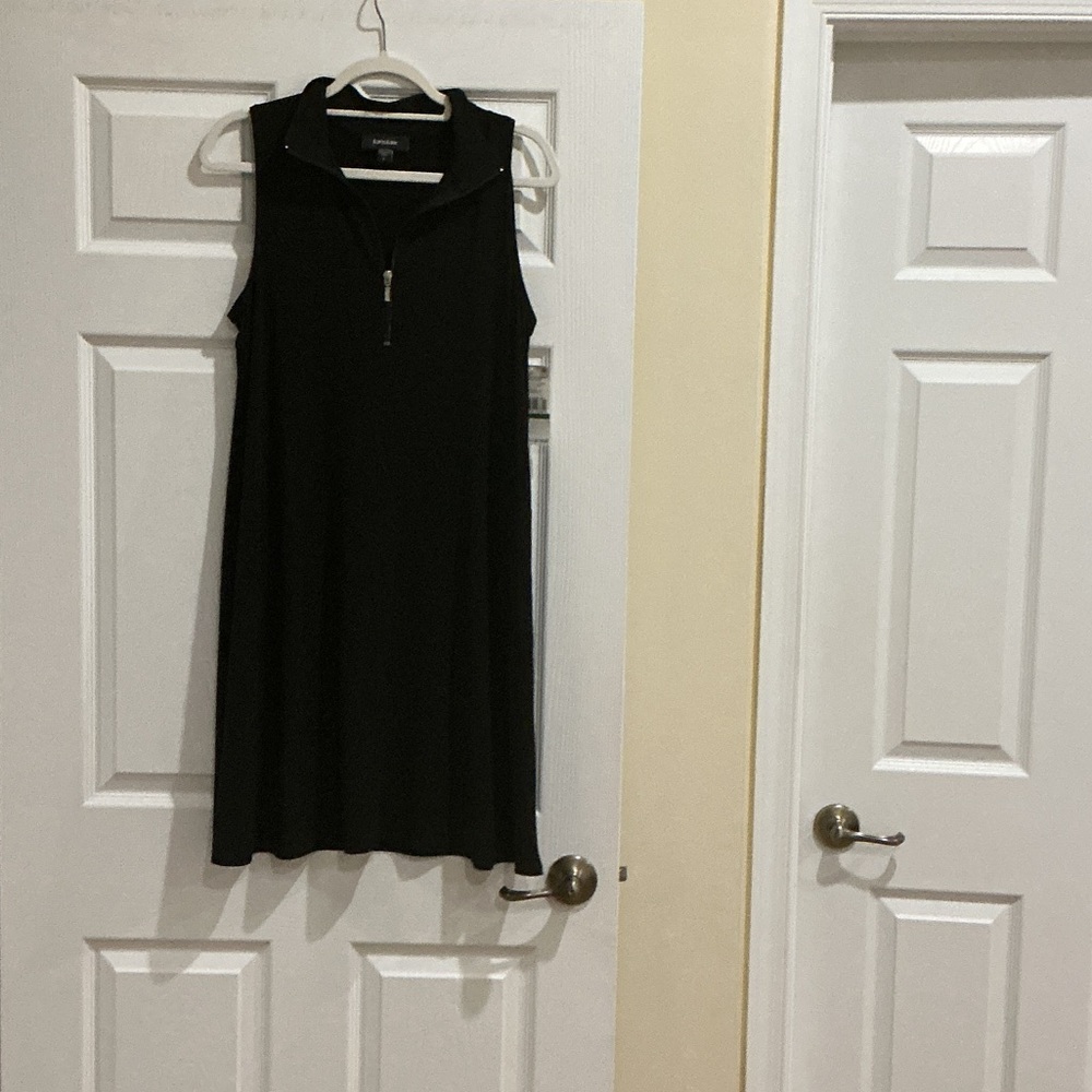 Karen Kane Black Sleeveless Zip-Front Mini Dress